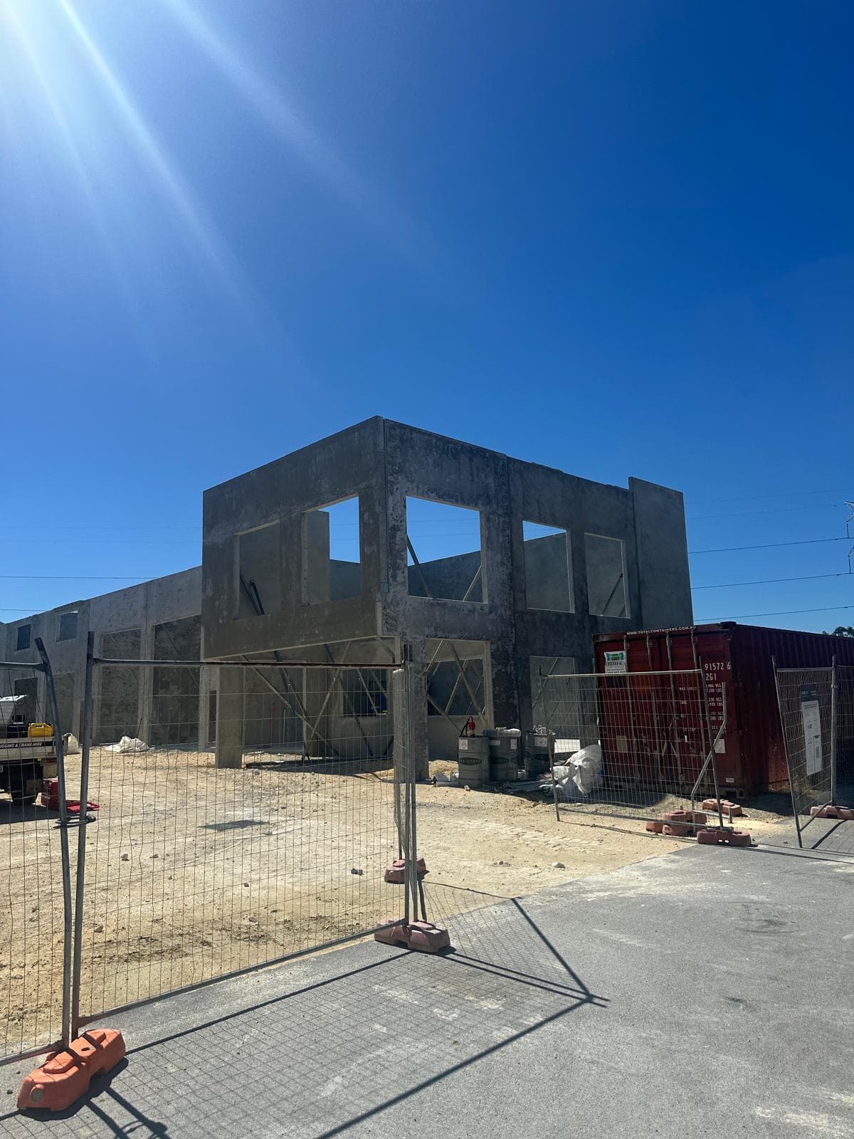 Australian commercial concrete building shell with tilt-up panels