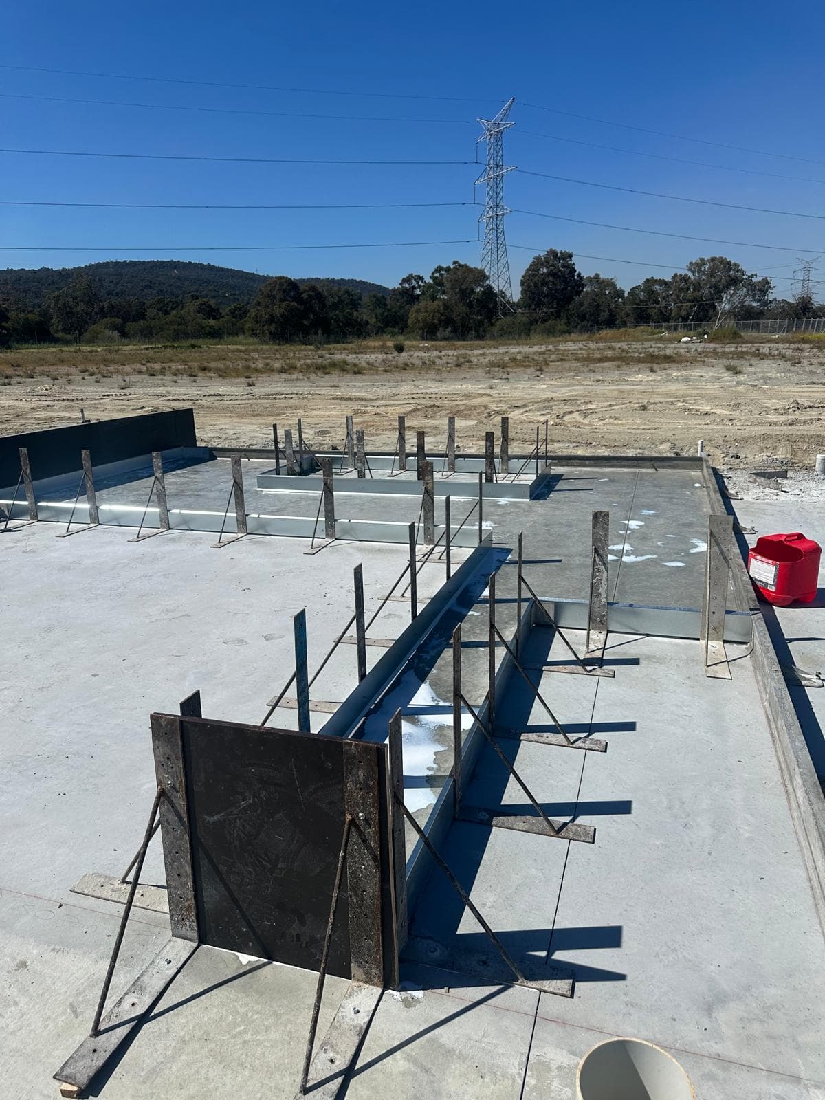 On-site precast panel construction
