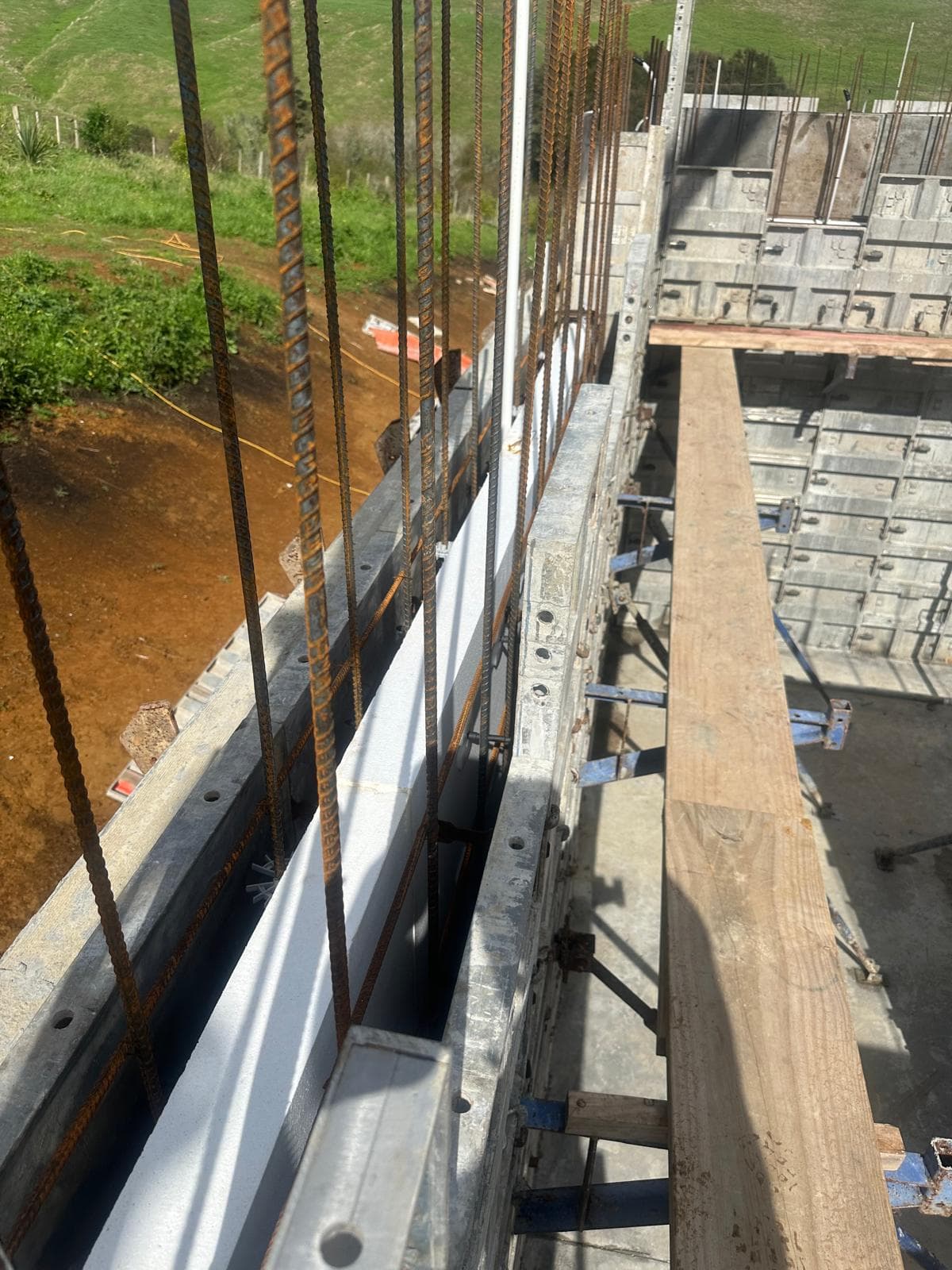 ThermaCast wall detail — insulation between concrete skins